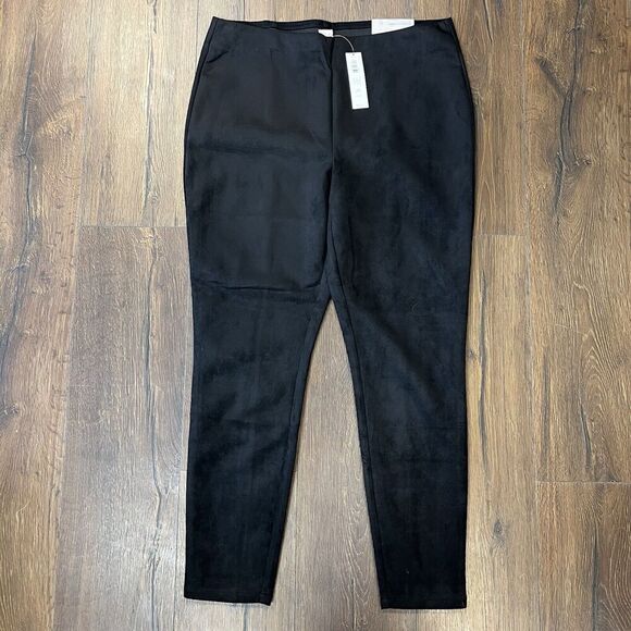 🆕 Chico’s Faux-Suede Leggings In Black SZ 2/12 - Picture 3 of 6